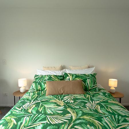Modern 2 Bedroom Townhouse In Cbd With Parking! Sleeps 5 Крайстчърч Екстериор снимка